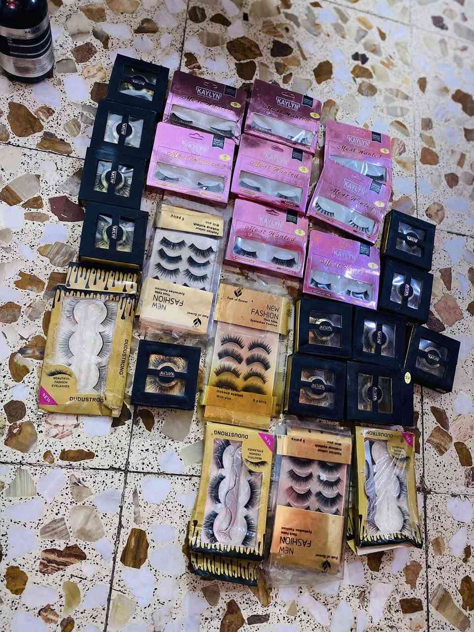 شلعه رموش متوفره 🩷 26 سيت


**إذا كنت صاحب هذا الإعلان وتريد حذفه لأي سبب، رجاءا أرسل رسالة إلى الدعم الفني**
