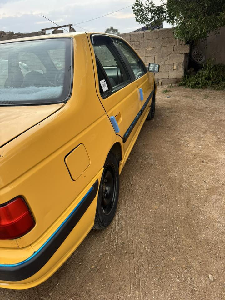 بيجو مديل 15 رقم ميسان هيئه وغرامات مصفره تحويل مباشر سياره مكفوله كفاله عامه مكينه وكير خير من الله حداديه تخم تاير كله جديد /مكاني ميسان /سعر 45وبيه مجال /***********
