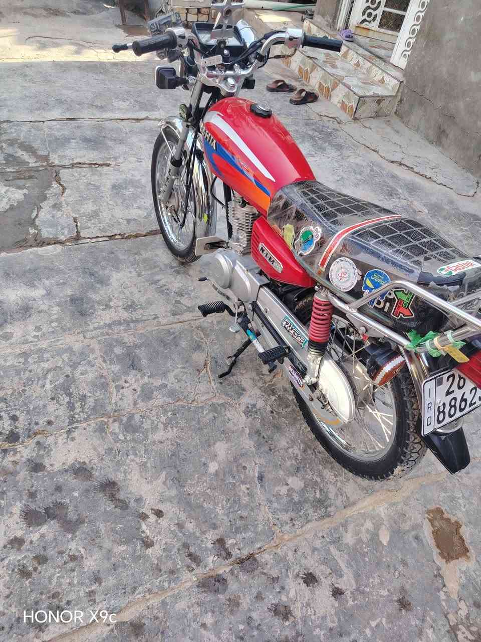 سلام عليكم دراحه 4كير رقم ماعايزه برغي رقم سنويه مداور ثاني يوم مكاني نجف براكيه شارع سبيس اتواصل رقم فقط ***********
