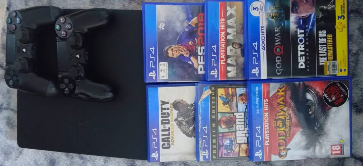 السلام عليكم شباب بلي ستيشن 4سلم ما مهكر محدث 13.50ويا يدات اثنين وحدة اصليه والثانيه تجاريه والاقراص  pes2018
J T A 
وكادافور 
وماد ماكس 
GALL OF DUTY
السعر 300وبي مجال شي بسيط
للاتصال *********** بي واتساب 
المكان الفلوجه
