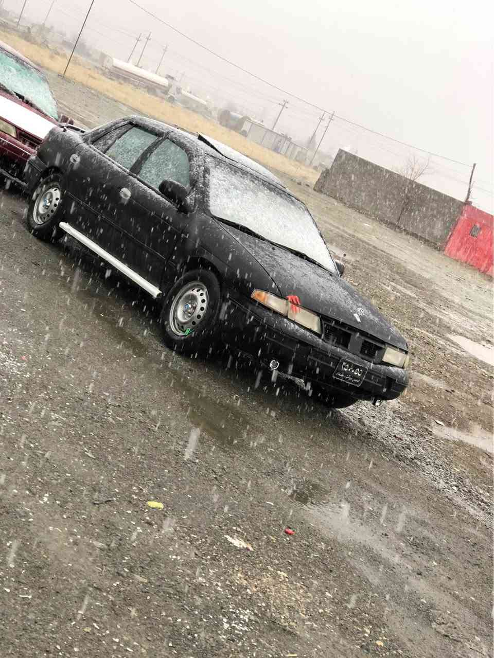 کیاسیڤیا١٩٩٤ علوج

مەکینە ٨بەخ 

مەکینەی جام بوە ئاوا ئەی فرۆشم 

*********** بنجوين, السليمانية
