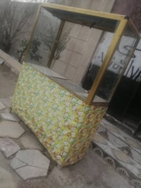 غراض مطعم جام خانه وميز فلافل وقنينة وثرامة ومقطورة وتساب 07729397049