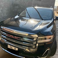 اكاديا • ٤ سلندر • بدن مبدل