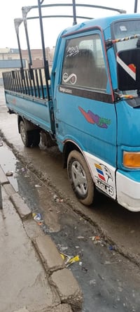 كيا للبيع تك السعر 55 قير متواجد على فيسبوك رقم الهاتف 07507365237