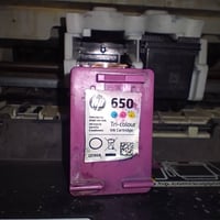 طابعة HP Deskjet (Ink Advantage 1515) شغاله عوزله حبر وكيبله للاتصال 0...