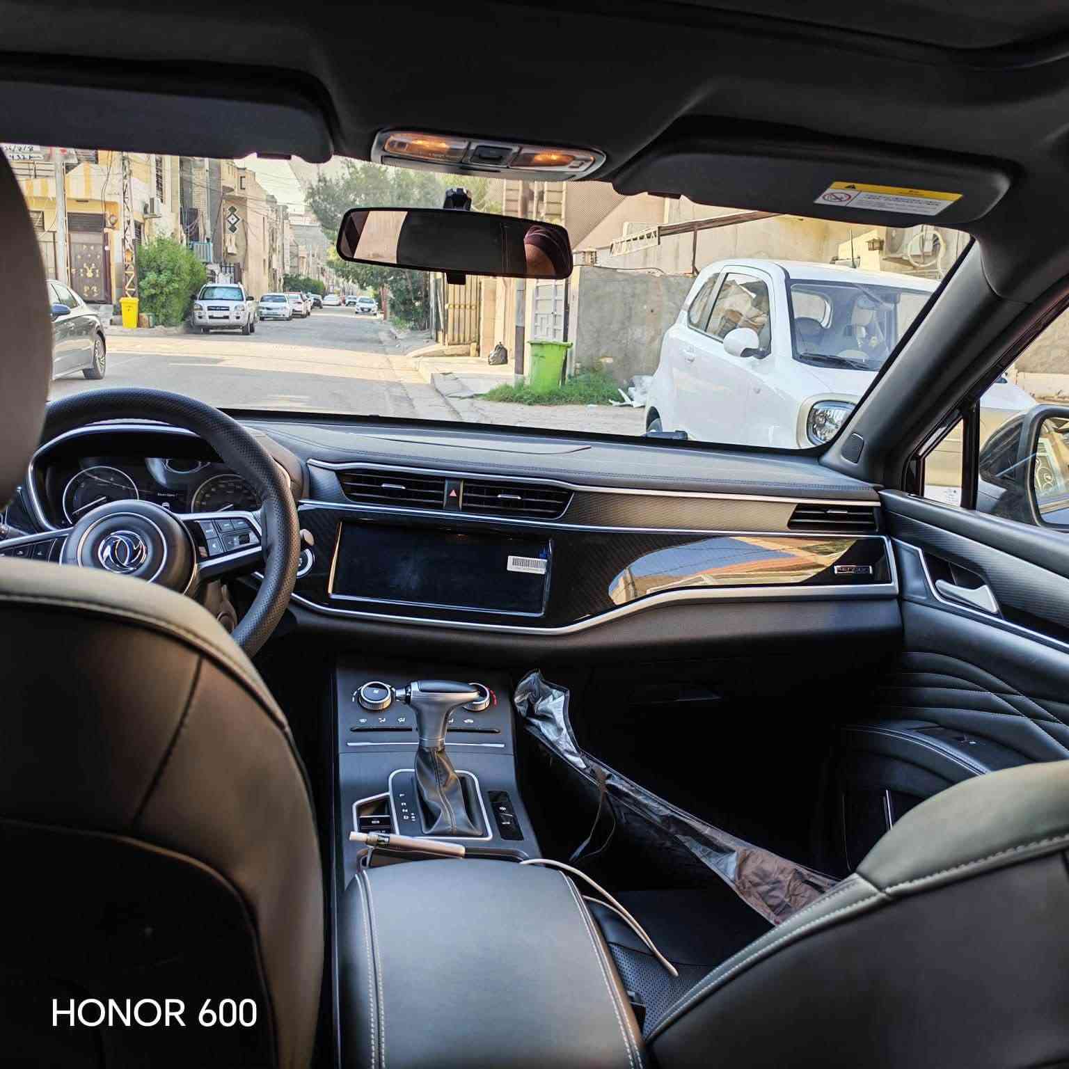 dong feng ix5 sport 2023
سياره جديده وبعدها بضمان الشركه دهن وفلتر من الشركه والتبديل على ايدهم يعني ضمان الشركه 
كير ومحرك ياباني 1500 تيربو 
ثلاث انظمة قياده 
اقتصادي وسبورت واعتيادي 
فول بفئتهه فتحه سقف 
تبريد قطعتين 
فول تحكمات ستيرن 
تثبيت مسار 
اوتو ستوب 
اوتو هولد 
مانع انزلاق 
فول ايرباگ
مود قياده ضد الثلج والامطار 
مود قياده عند المرتفعات 
مود قياده عن المنحدرات 
7 سماعات و6 سبيكرات مع نظام صوتي دولبي 
ستيرن جلد بلاد 
كشنات جلد
بصمة دخول وتشغيل بصمه
شاشة تحكم 11.5 انج 
كل ادوات السياره كاملة سبير وجك والعده  
 عداد المشي :١٩ الف كيلومتر 
مكفولة كفالة عامة 

السعر ١٣٨ ورقه وبيهه مجال بسيط
 
للاستفسار الاتصال على الرقم فقط 

☎️ ***********
مكان بغداد حي الجهاد
