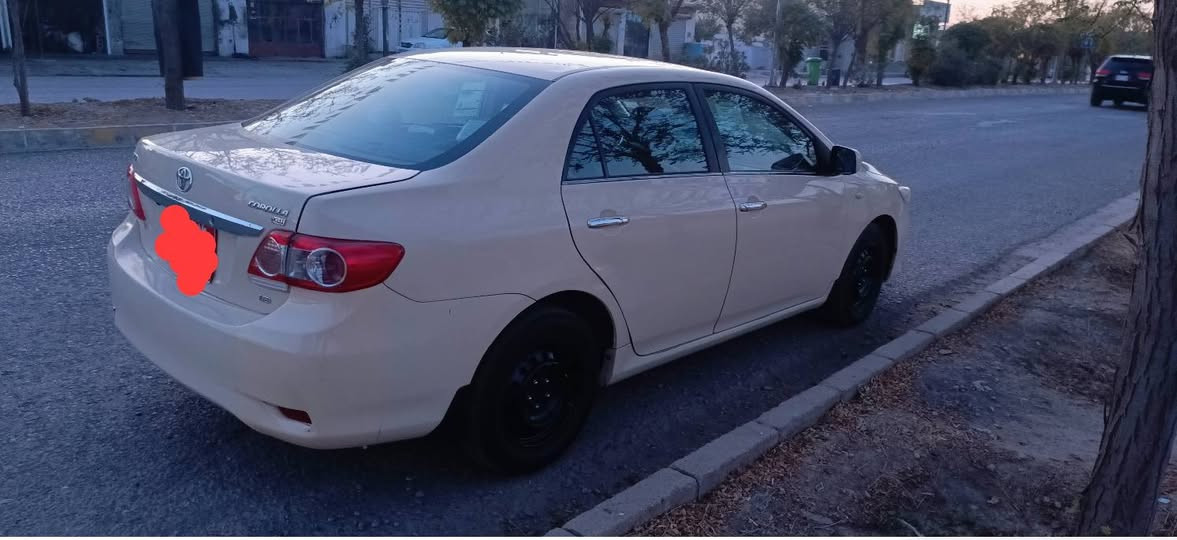 ته کسی 2011 گیرعادی
سه نه وی تازه بئ بؤیاخه سه یاره که مالی که سابه ته بئ کیشه یه بیلاد ته کسیه ...شوین جه مجه مال 
129$
***********
