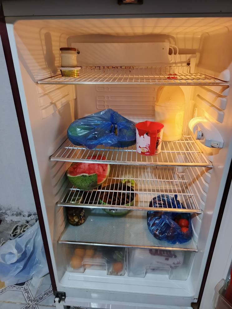 ‎ثلاجه  كبيره نضيفه جداً  فقط بس مدل الها غاز من فتره //***********‎ عمارة, ميسان
