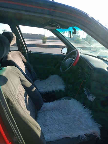 رينو 19 مكفول من الضربه
صبغ عام جماليه 

مكفول من الدعاميه للدعاميه

داخل بلاد شركه

موديل 1992 رقم ألماني لي 2029

السعر 27 وبيه مجال 

الرقم ***********
