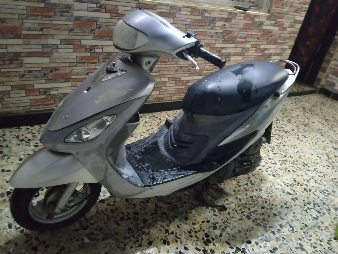 ماكس شلعه معدل فول
سلف هندر كلها شغاله وختم واحد نعومه فول 

مكاني مدينت الصدر شراي يتصل سعر 475 شي بصيط 

رقم *********** دراجه احلى من صوره
