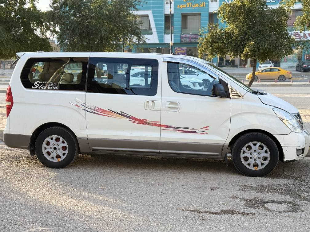 السلام عليكم ستاركس للبيع موديل 2011  كفالة عامة✅
 للبيع فقط بدون مراوس سيارة  مكينا جديده بدون صبغ و بدون ضربه بس بل صندوق بي رصعة خفيف  محرك كير صدر تخم تاير و تبريد  كله كامل و جديد    بأسمي شرط تحويل  سعر 160 و بي مجال
مكاني كركوك 
استفسار واتساب ***********
رقم ثاني *********** كركوك, العراق
