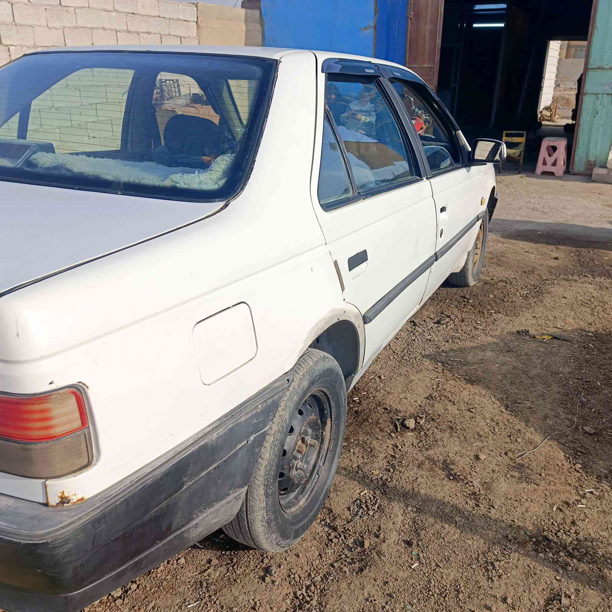 سلام عليكم بيجو روا للبيع مكينة وكير خير من الله خياسات معمرة مكان واسط-كوت رقم بغداد خصوصي للاستفسار الاتصال على الرقم ***********
***********
