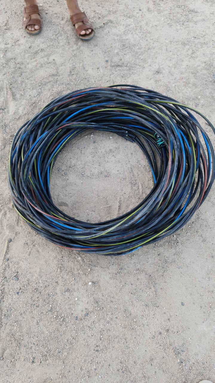 ضفيره نحاس  4×70 طول 26


**إذا كنت صاحب هذا الإعلان وتريد حذفه لأي سبب، رجاءا أرسل رسالة إلى الدعم الفني**