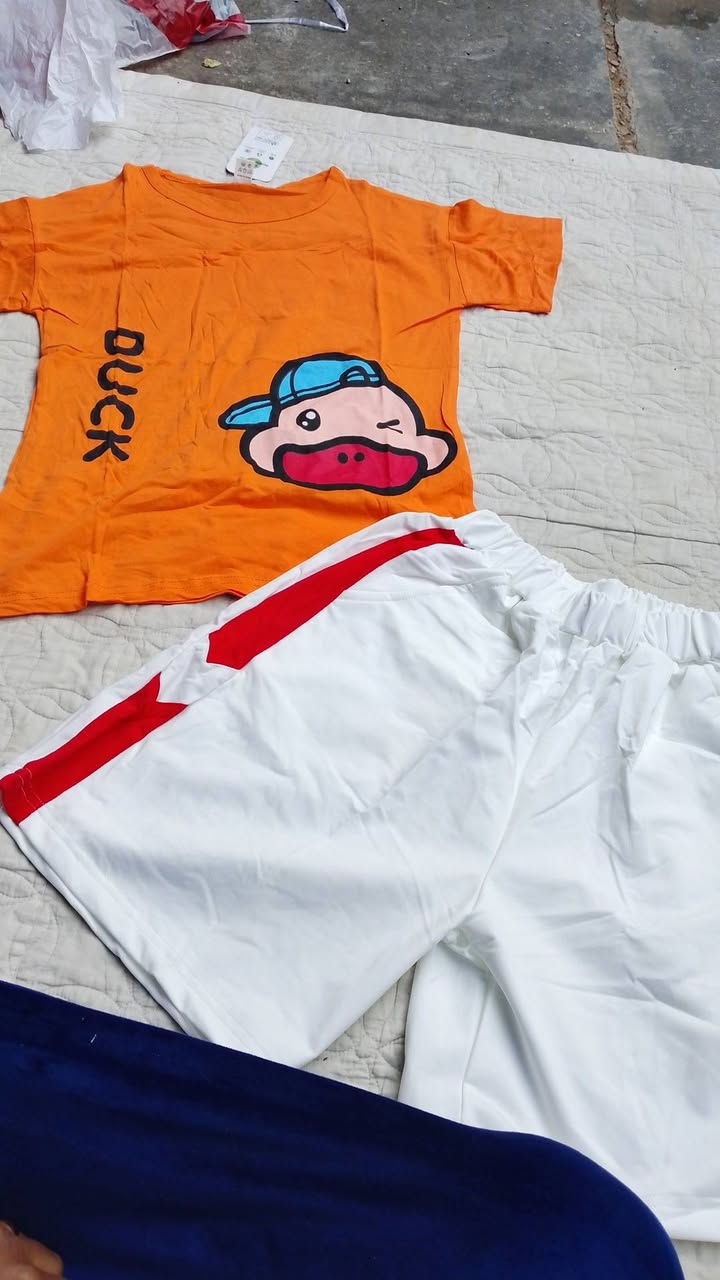 مساء الخير ملابس اطفال سعر التراك 4 ويتوفر توصيل الف


**إذا كنت صاحب هذا الإعلان وتريد حذفه لأي سبب، رجاءا أرسل رسالة إلى الدعم الفني**