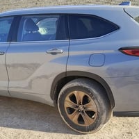 هايلندر موديل 2023   ماشيه 27 محرك اربعه توربو  هايبرد  بيها ثلاث انضم...