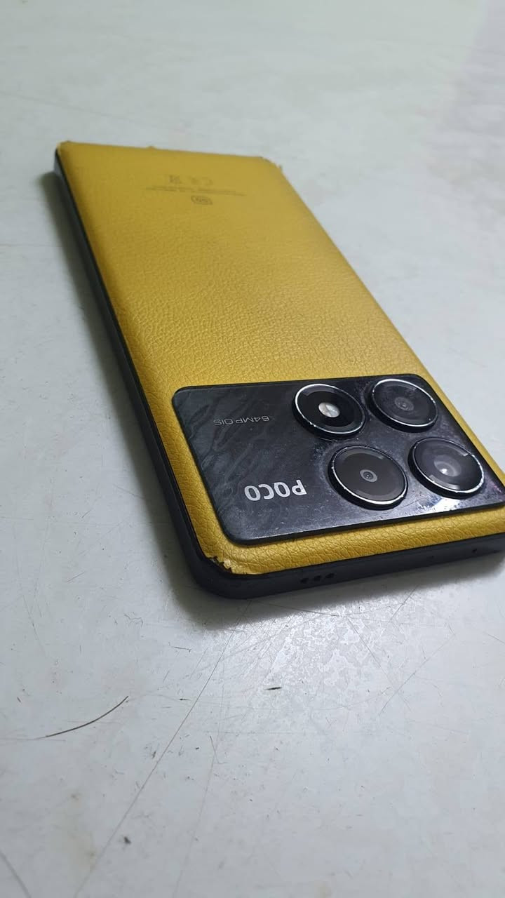 Poco X6 pro 5G
🟡 ذاكرة 512 

🟡 عشوائية 12 + 12 

🟡 معالج كلش قوي جميع الالعاب 120 فريم 

🟡 شحن سريع جداً 67 W 

🟡 دبل Sim 

🟡 ملحقات كاملة شاحنة + كارتون مطابق 

الخلاصـة * 
تلفون شغال مابي اي عطل ومكفول كفالة عامه 
من جميع النواحي فقط فطر بسيط بالحساس مامأثر على اللمس , مكاني نجف شعندك مراوس نزل حسب القناعة وانطي فرق 
رقمي واتساب ( *********** )
