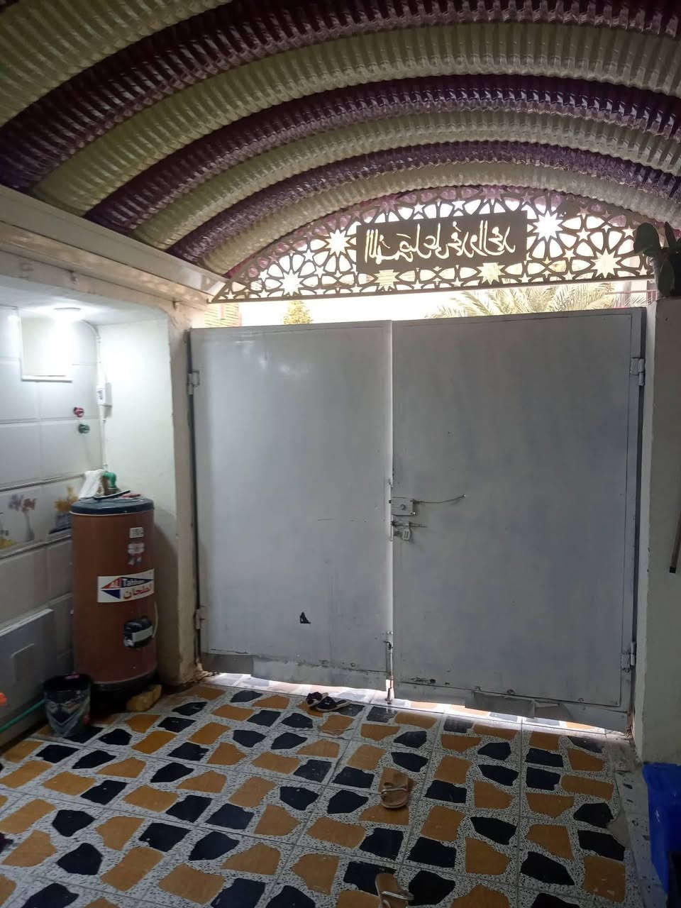 للبيع مشتمال طولاني
شارع ابو الفضل
حي الحوراء الثانيه
قريب المتوسطه الأليلاف 
مستعجل على بيعه 

السعر 65
***********
