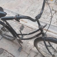 بايسكل بناتي للبيع كامل مكمل ما يحتاجله اي شي حجم26 اخذه للونسه سعره 6...