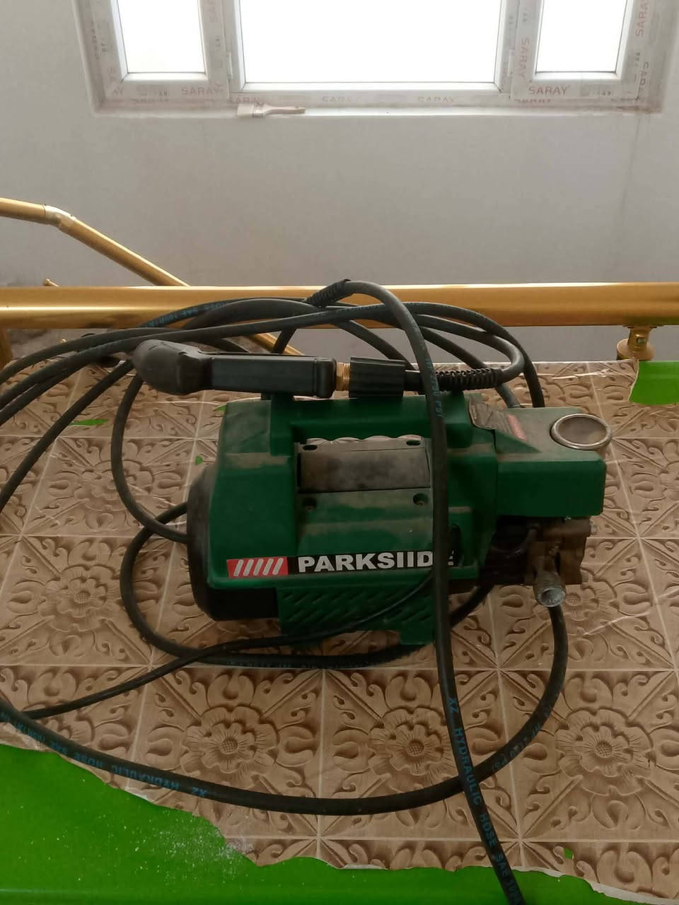 فاره للبيع جديدة استعمال شهر بس السعر 50 بيها مجال بسيط مكاني تقاطع عبدالله ابن علي ***********
