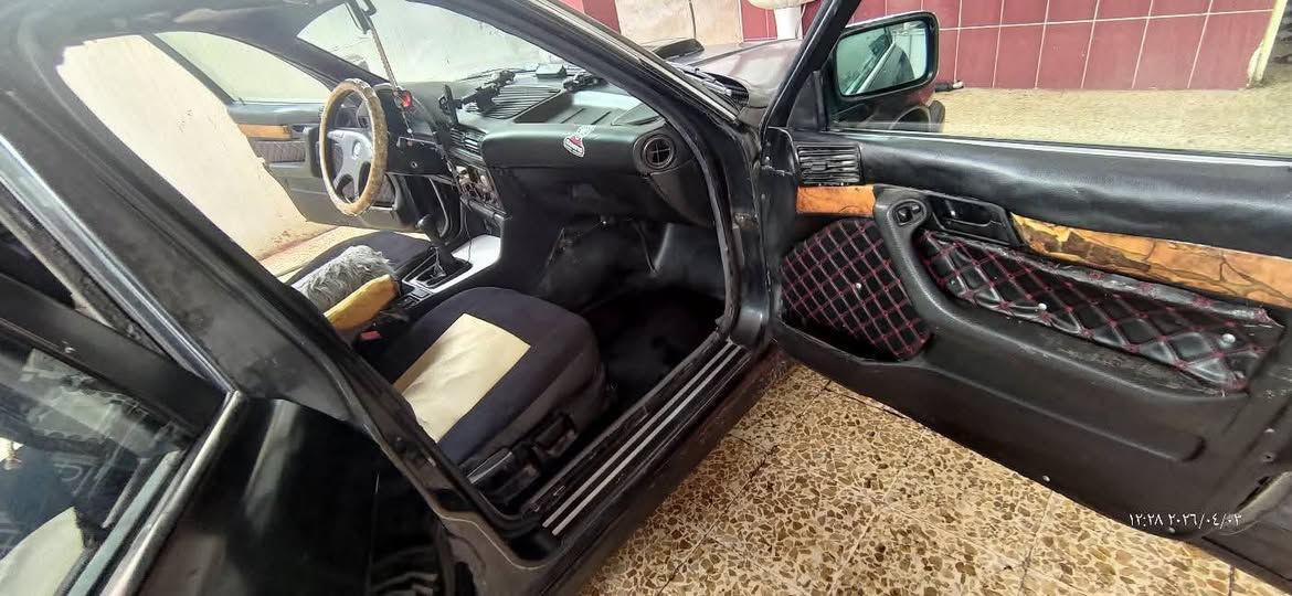 سلام عليكم بيم حجم 525اصل وبليته كير عادي بسمي تريد وكاله تريد تحويل كير محرك شرط قفل مركزي كهربائيات كله بلادي موديل 91السعر 40وبيه مجال او مراوس 
***********
