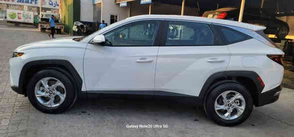 هونداي توسان 2024 ضرر خفیف بدون تبدیل دواخل سليمة السعر مصلح واصل البصرة سفوان 148$ قفل ترهم على كتاب شهداء
حاليا ب البصره لاستفسار 
***********
