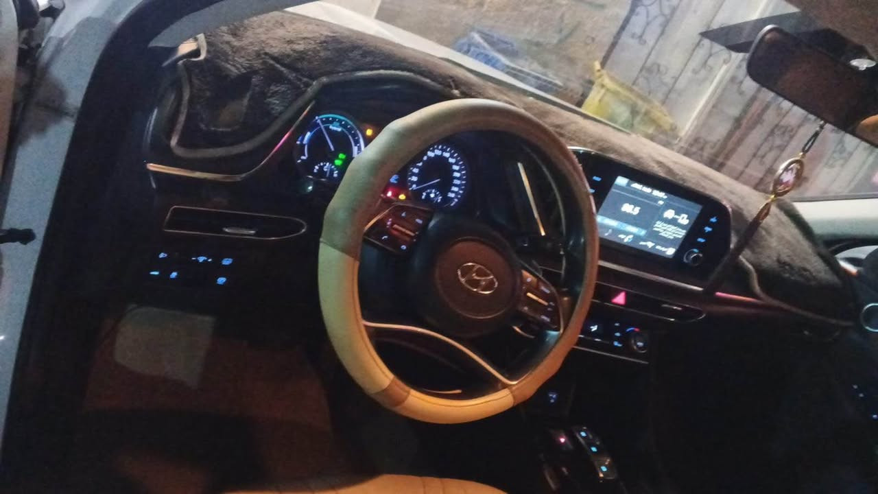 السلام عليكم  تكسي دبي سوناتا 2023 اصل 

مو معلايه اكثرهن يجن معلايات 

كفاله كير ومحرك 

كفاله حداداه وتبريد وتخم تايرات 

مصبوغه عام جماليه بعد تكسي دبي معروف 

سياره كلش حلوه ونظيفه وكاعده 

السعر 125 وبيها مجال للشراي 

الرقم *********** متواجد واتساب واتصال البصرة, العراق
