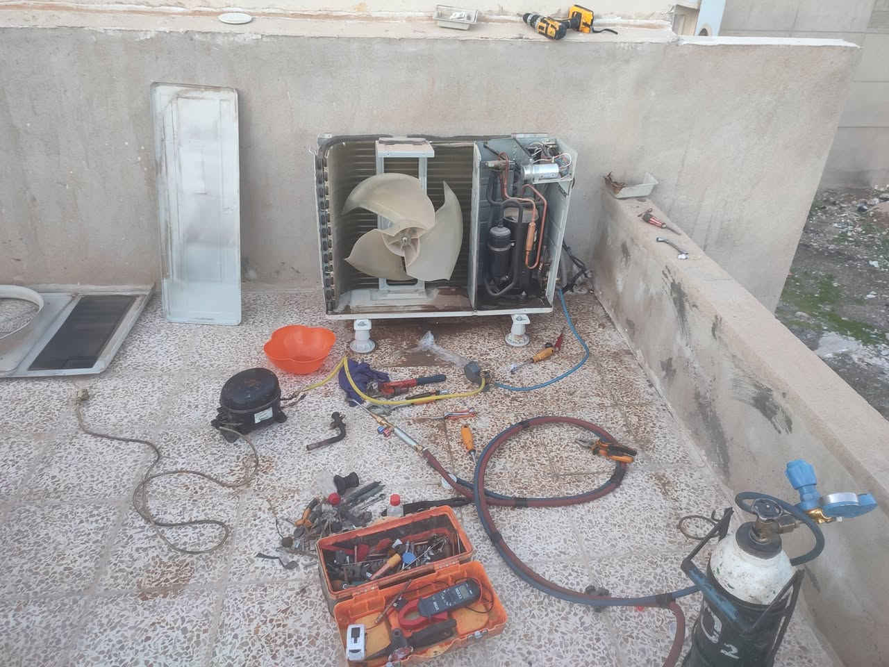 صعدو المنشور فضلا وليس أمرا
🔴 أنتباه  🔴 أنتباه  🔴أنتباه
(تصليح موقعي)
 الان يمكنك تصليح اجهزتك الكهربائية في منزلك ثلاجات /مجمدات/ سبالت/ غسالات/ و نصب سبالت   (شعارنا المصداقية في العمل)
يمكنك الاتصال على الرقم التالي بلال: :***********
#مصلح_ثلاجات
#الجميع
