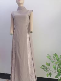 فساتين خليجية • أسعار مناسبة • بنات