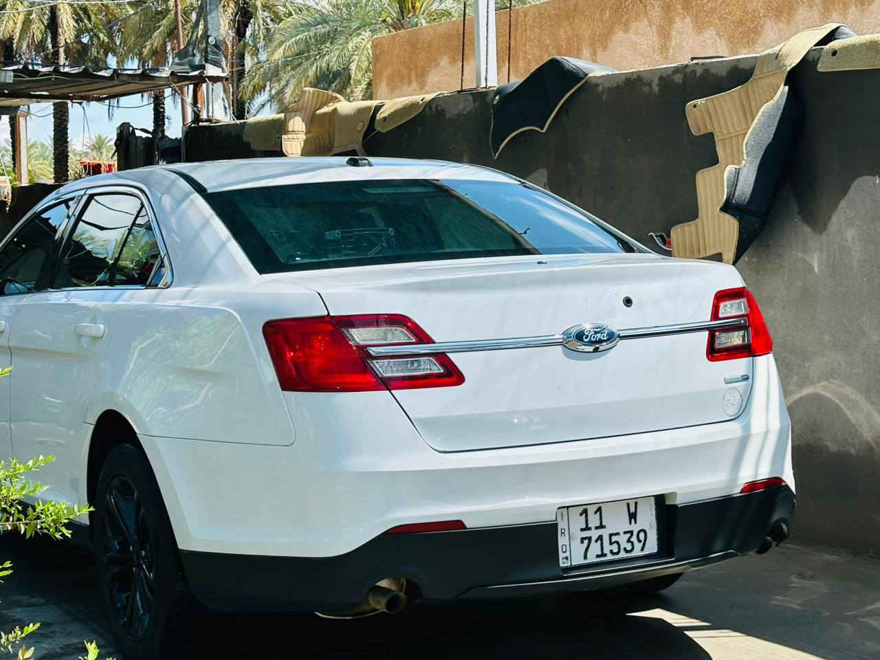 السلام عليكم ورحمه الله وبركاته 
للبيع او للمراوس حسب الرغبة 
فورد تورس 2019 وارد امريكي بوليسي السيارة
بيها قطعتين صبغ بدون دواخل 
سيارة بوليسي كير تعليك 1000 
مكينه 6/3500 تنفس طبيعي 
ماشيه 130 الف 
تخم تاير مكينه كير شركه 
مواصفات البوليسي معروفه 
راردات 360
دبل ارضيه 
كشنات تدفئه وكهربائي
اتو بارك 
قطعتين تبريد
سيارة هاون ومابيها نقص برغي 
السيارة خير من لله وجاهزة 
شعندك مراوس دزلي صورها وتفاصيل خاص 
مكانها بابل المسيب للستفسار اكثر اتصل 
***********
