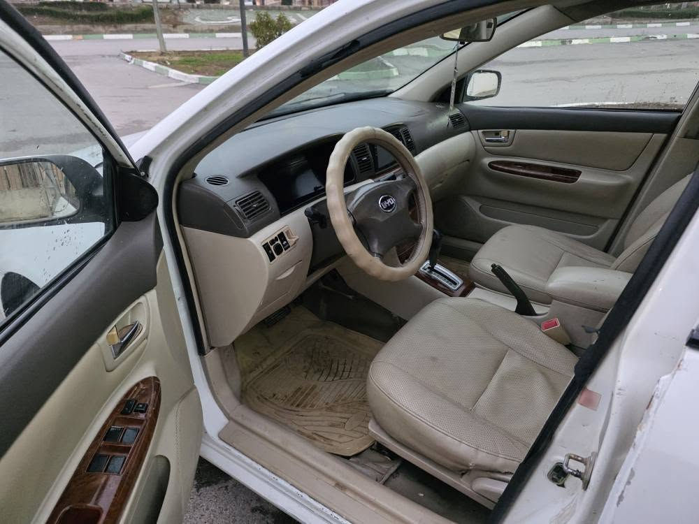 فرۆشتنی خێڕا هەرزاترین نڕخ ماڵی دۆست نمونەی جوانیو خاێنی 
بیوایدی  مۆدیل 2013 بیلاد مەکینە لەنسەر مەرخوب فول مواسەفات 
ئارمی پلاستیک بەشەڕتی سەیترەو مەفرەزەو دایرەی مروور هەژوو کوردستانی پیبگەری بەشەرت 
داحموو لێدراوی نیە براوە موس بەشەڕتە دوویان سیپارچەی سبووخە ناو دەری لۆکە 
چواڕ ویلو تایەو پاتری تازەیە 
پاوەڕە تەبریتە ناو زەڕدە سڵایتە ویل کەپە کۆنترۆڵا جڵدە ئیتریش
بەمانای کەلیمە ماڵی دۆستە دینار مەسرووفی نیە بەنزین زۆر کەم دەخوات 
شوێن رانیە *********** قفڵی $39 رانية, السليمانية
