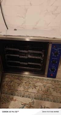 فرن للبيع نظيف جدا للاستفسار مراسلة واتساب ‭0774 815 0887‬