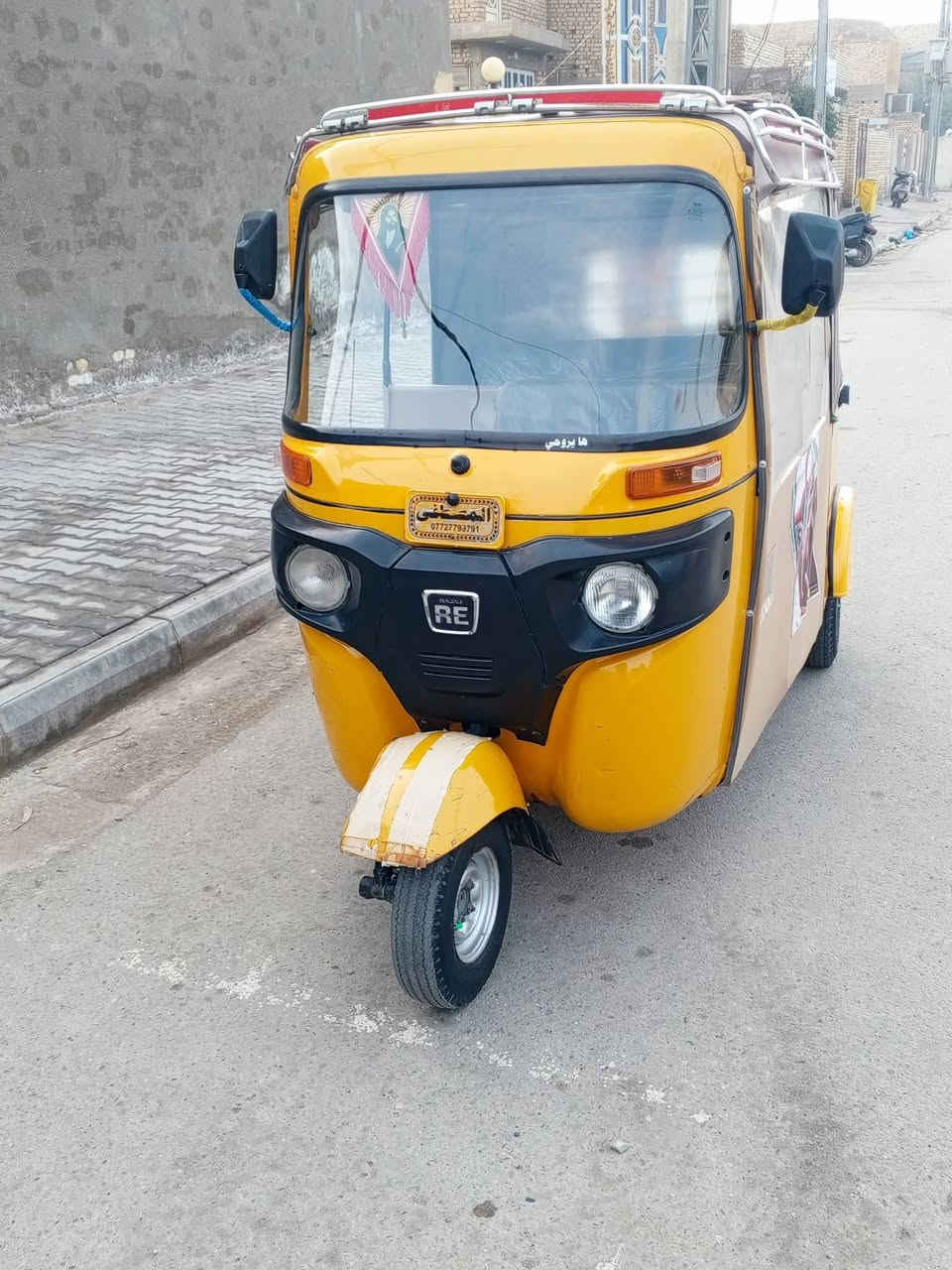 تك تك للبيع 2020 رقم وسنويه بسمي 4.500 مستعجل ‎0774 491 4954
