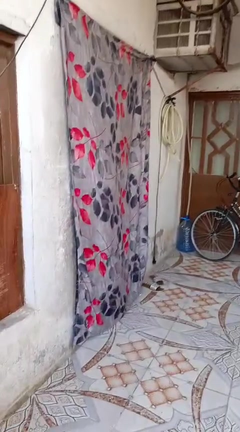السلام عليكم
عندي بيت تجاوز بالكزيزه قرب بانزين خانه للبيع ب14وبيه مجال ماعليه اي كص بيت نظيف مرتب شارع تبليط ومقرنص***********
