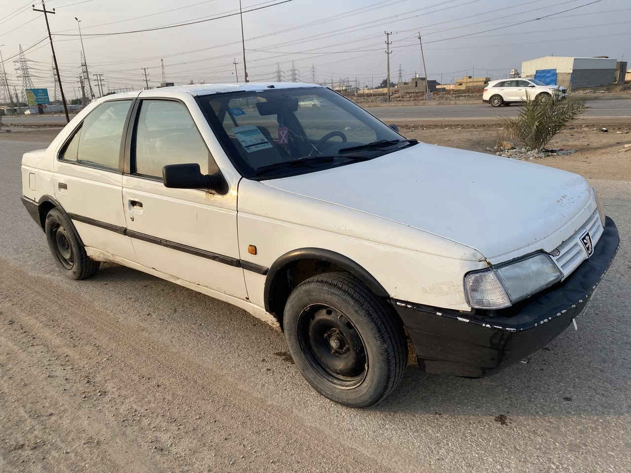 سلام عليكم بيجو روى موديل 2009 سياره بيها خيط بخار تبريد شغال ابيعها على وضعها سنويه لل ٢٠٢٨ 22 وبيها مجال *********** بي واتساب الرقم
