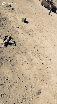 السلام عليكم قطعه ارض للبيع العلم منطقه روتانا قبل قاعه روتانا فرع المساحه 400 متر مربع ركن بيع مستعجل السعر 6 وبيها مجال قليل منطقه سكنيه واصلها ماء وكهرباء عقد زراعي ***********
