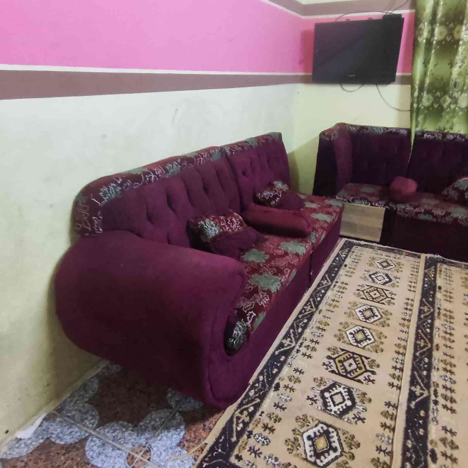 السلام عليكم قنفات البيع عدد 8قطع
حلوات ونضيفات سعر 200وبيهن مجال 
مكاني القرنه هور سعد
رقمي***********
