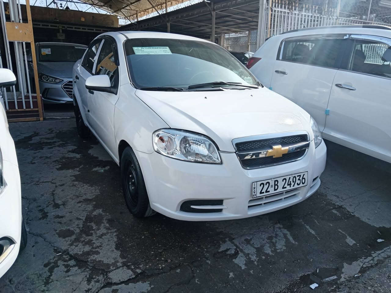 السلام عليكم افيو 2009كير عادي محرك دبل اربع قطع صبغ بدون دواخل سنويه جديده سياره حلوه وجاهزه السعر 65وبيها مجال ***********
