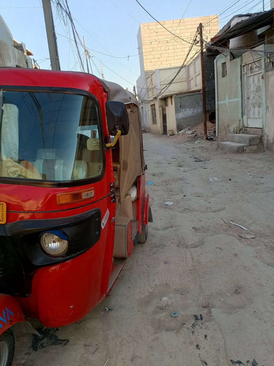 تكتك البيع  المكان طوريج سعر 3600  ***********
