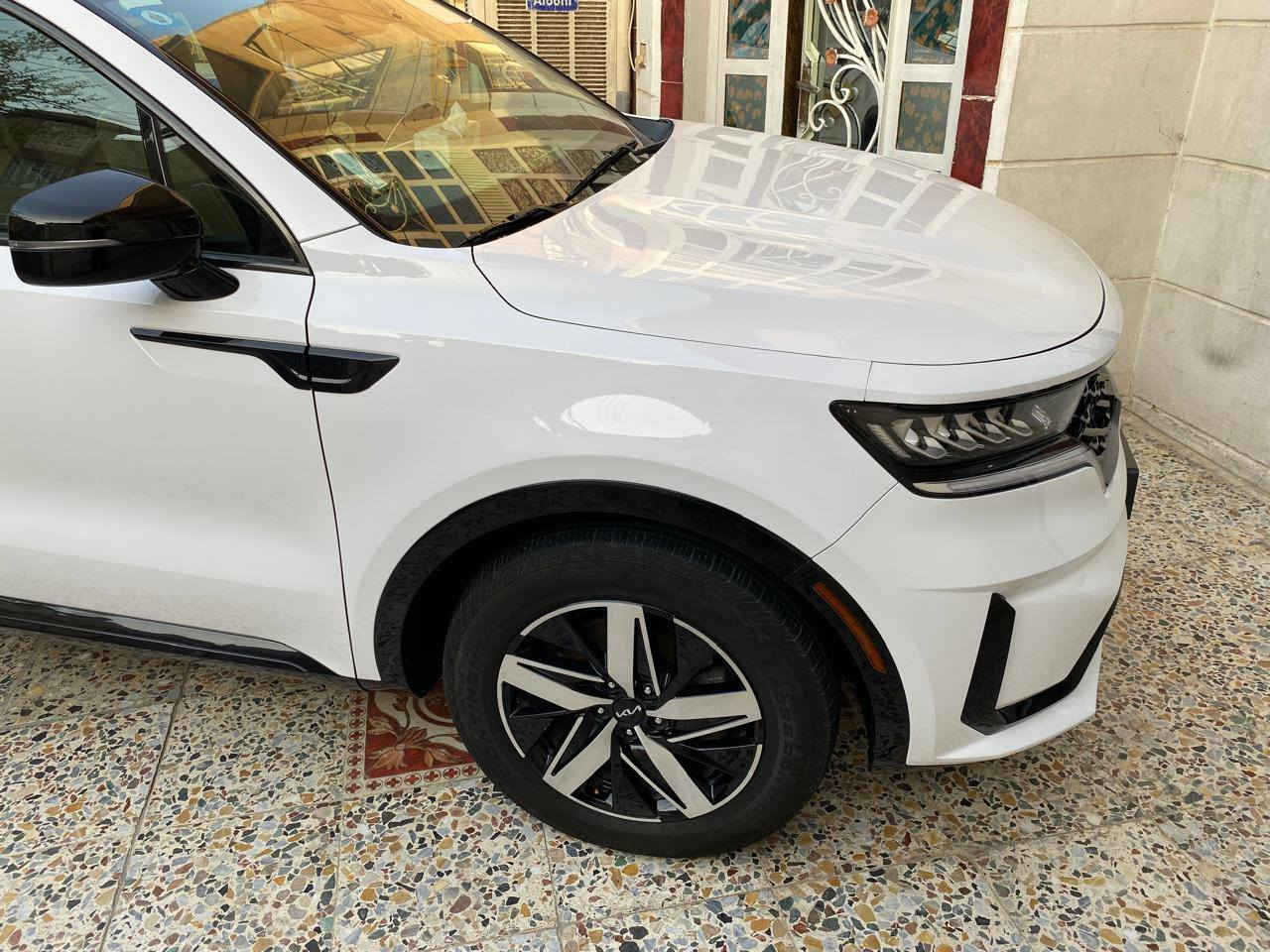 السلام عليكم سورنتو وارد أمريكي موديل 2023 الون أبيض مكفولة كفالة عامة مواصفات S كلين بدون حادث فقط دعامية أمامية السعر 260 وبي مجال مكاني بغداد رقم الهاتف ***********
