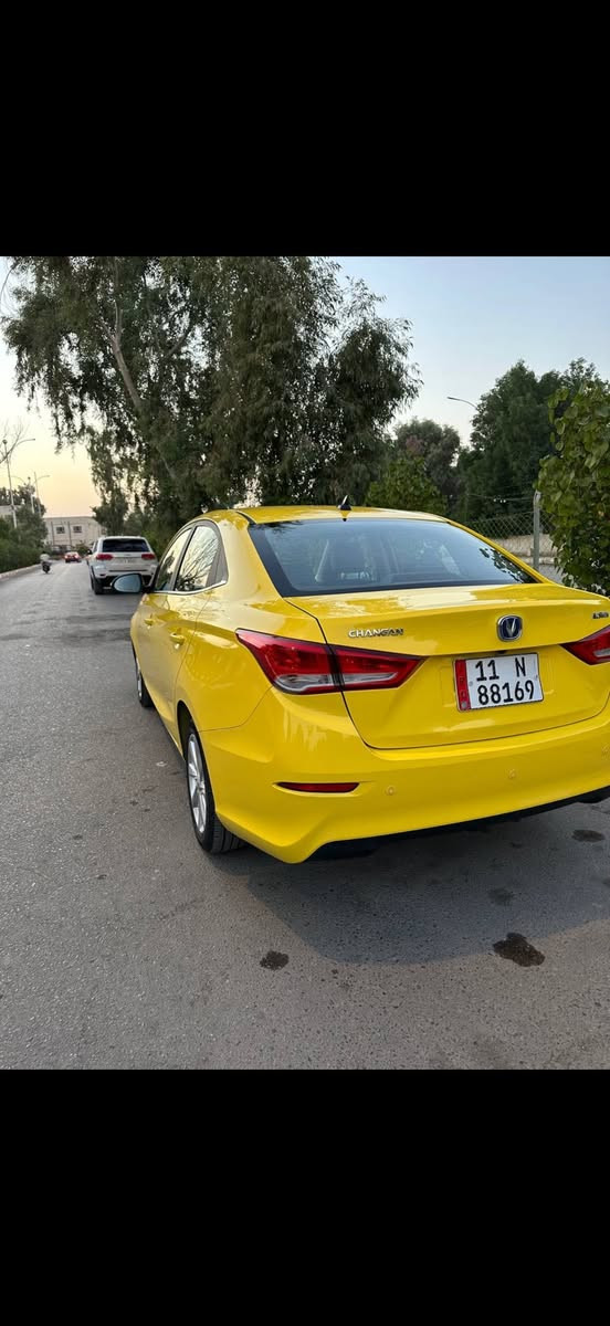 شانجان السفن (تكسي)
موديل 2024
السيارة بانزين وغاز
ماشيه 35 ألف
ضمان السيارة 150 ألف كيلو
السيارة بعدها بضمان الشركة
ضمانها كير ومحرك وكهربائيات

السيارة بيها ضربة بالباب الخلفي
وطخة بالجاملغ الخلفي

سعر السيارة 95
مكان السيارة بغداد 
للتواصل : ***********
