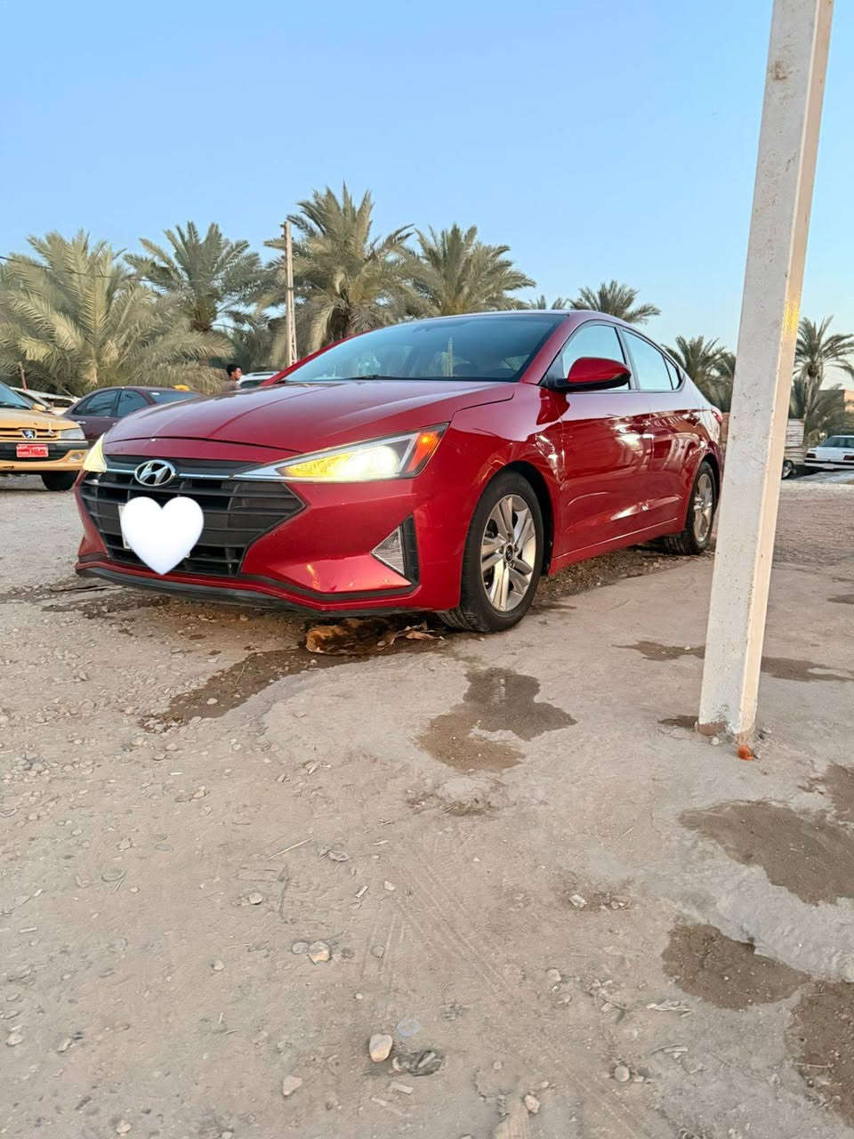 السلام عليكم
للبيع النترا رقم بابل انكليزي  2020
حادث بنيد امبدل فقط ماشيه 75
كير ايتي محرك 2000 دوش
عنوان بابل مكلف بل نشر
رقم الهاتف ***********
