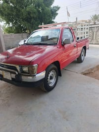 تيوتا • بيكم • ٢٠٠١