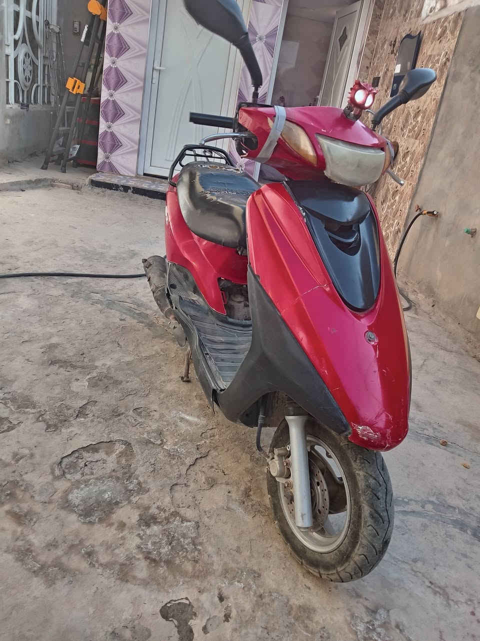السلام عليكم
دراجه للبيع فقط
اكزز دريت
جيل لاول
دراجه نوزل
ياباني
نضافه كفراته 65%
هندر سلف نكره
لايت بك لايت شغال
زوج تواير جدد
دراجه خير من الله لانضوح ولاتنقيص
مكاني كوت
السعر250 وبيه مجال


**إذا كنت صاحب هذا الإعلان وتريد حذفه لأي سبب، رجاءا أرسل رسالة إلى الدعم الفني**