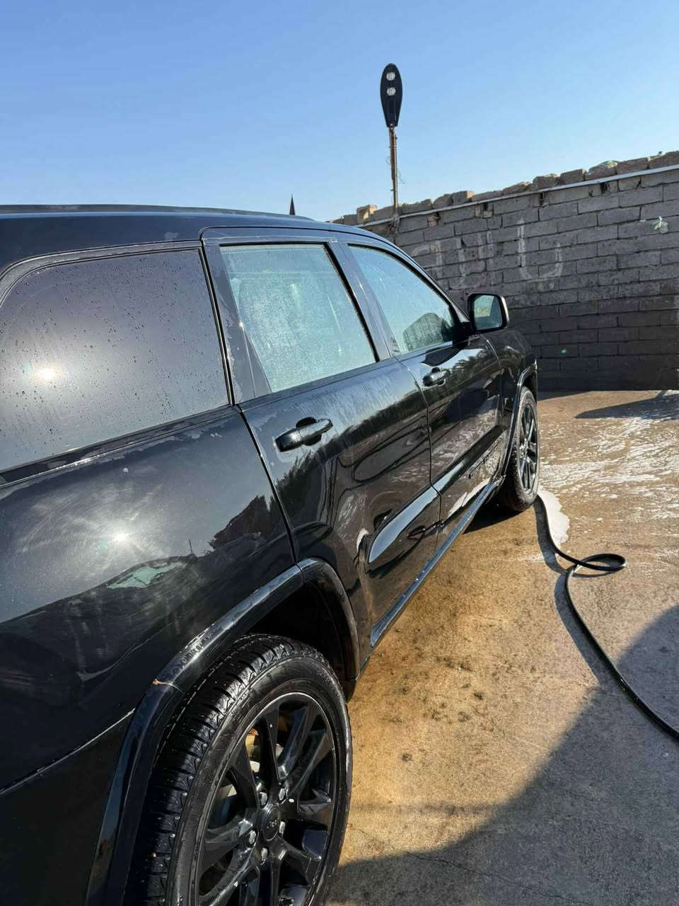 جيب كراند شيروكي موديل 2019 وارد امريكي حادثها بابين فقط بدون ايرباك السعر 210 وبيها مجال 
للاستفسار *********** مكاني بصره البصرة, العراق
