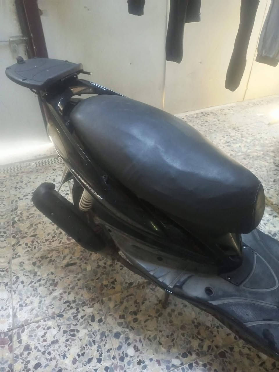 سلام عليكم سكنس فحل نوزل للبيع الدراجه كامله مكمله كهربائياتهة شغاله شلعه ومعدل الدراجه اتخبل احله من الصور الدراجه نكره سلف ابي وقت السعر 700 الرقم ***********
