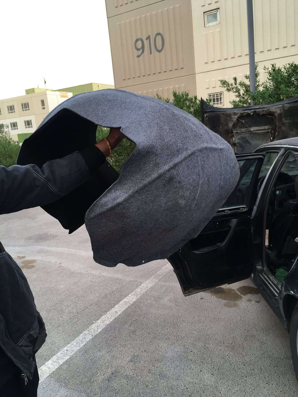 بطانة تاهو مع جكات جنطة مع لسان قفل جامة خلفية للبيع مڪاني بسماية متوفر توصيل


**إذا كنت صاحب هذا الإعلان وتريد حذفه لأي سبب، رجاءا أرسل رسالة إلى الدعم الفني**