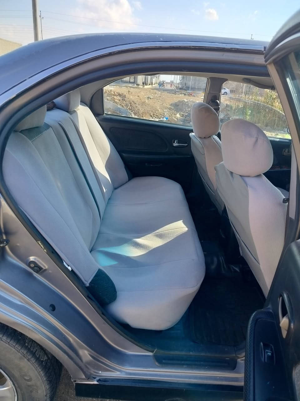 للبيع سوناتا وفود 2005 امريكي ضرر جاملغ امامي فقط 
محرك 2400 مسكر 

سياره جاهزه ما ناقصها شي فقط صبغ لان بيها جراد

 تخم تاير +صدري امامي خلفي + باتري جديد 

تدفئه تبريد شغال 
رقم بغداد الجديد وسنويه لل2030

السعر 65 وبيها مجال 

مكان السياره الانبار 

***********
