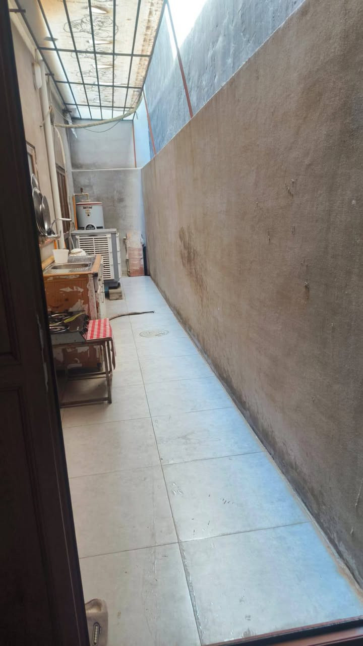 اعلان 📣📣
دار للبيع زراعي مساحه 200متر فول مواصفات 🏠

موقع العقار حي العسكري ثالث فرع من الشارع 🏠🏠

يتكون من غرفتين نوم استقبال مطبخ هول صحيات درج🏠🏠 داخلي بيتونه كراج 🏠🏠

استفسار عله الرقم ‏‪***********‬‏📞📞
