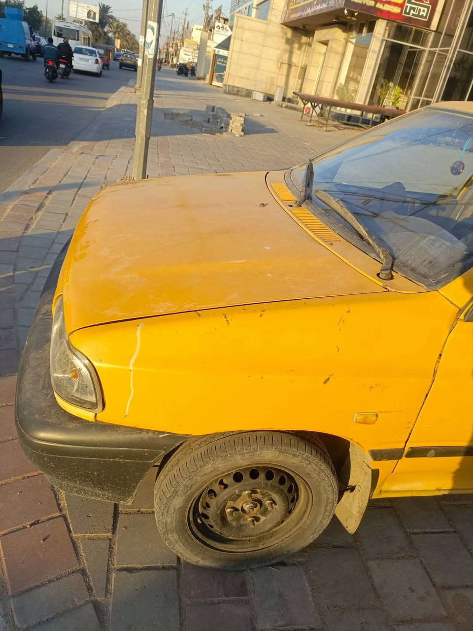 سلام عليكم موديل 12 مكينه وكير وتبريد خير من الله 
شواصي معمرات 
سياره جاهزه  
مصفره من غرامات وهيئه 
تاخذ صافي هزه جديده 
عنوان بغداد 
سياره بسمي 
***********
عارضه 28
