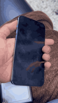 ايفون 13برو ماكس البحري جداً نظيف الجهاز وتر بروف نموذج M ذاكرة 256 بطارية 84 جهاز نظيف بمعنى الكلمة وين ما يعجبك تفحص ضمان 10 ايام 
للتواصل /***********
السعر 750
